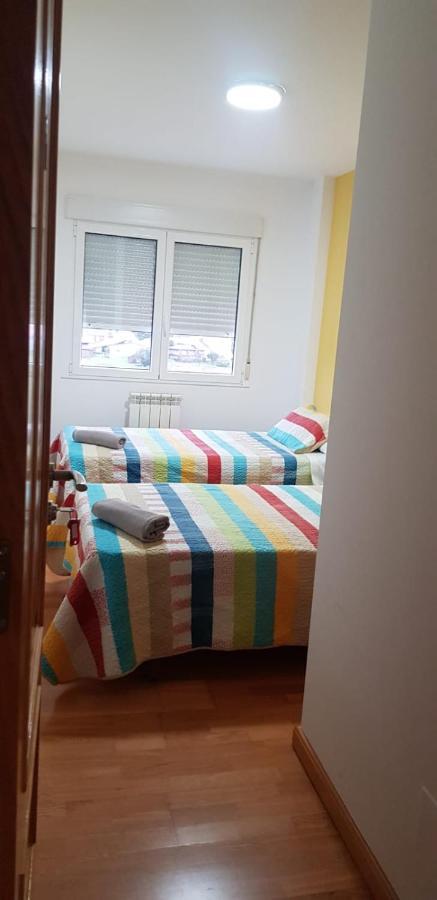 Javier Pedrouzo Sleeping Group Hotel Bagian luar foto